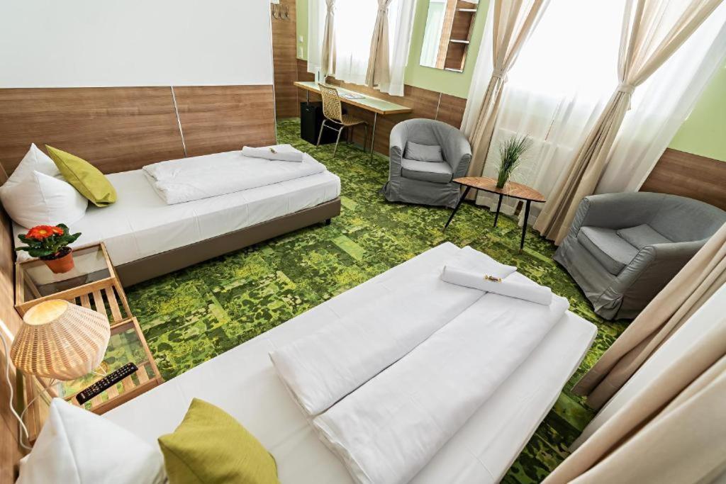 24Seven Apartments - Self Check-In Алтдорф Екстериор снимка