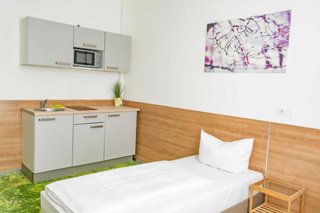 24Seven Apartments - Self Check-In Алтдорф Екстериор снимка