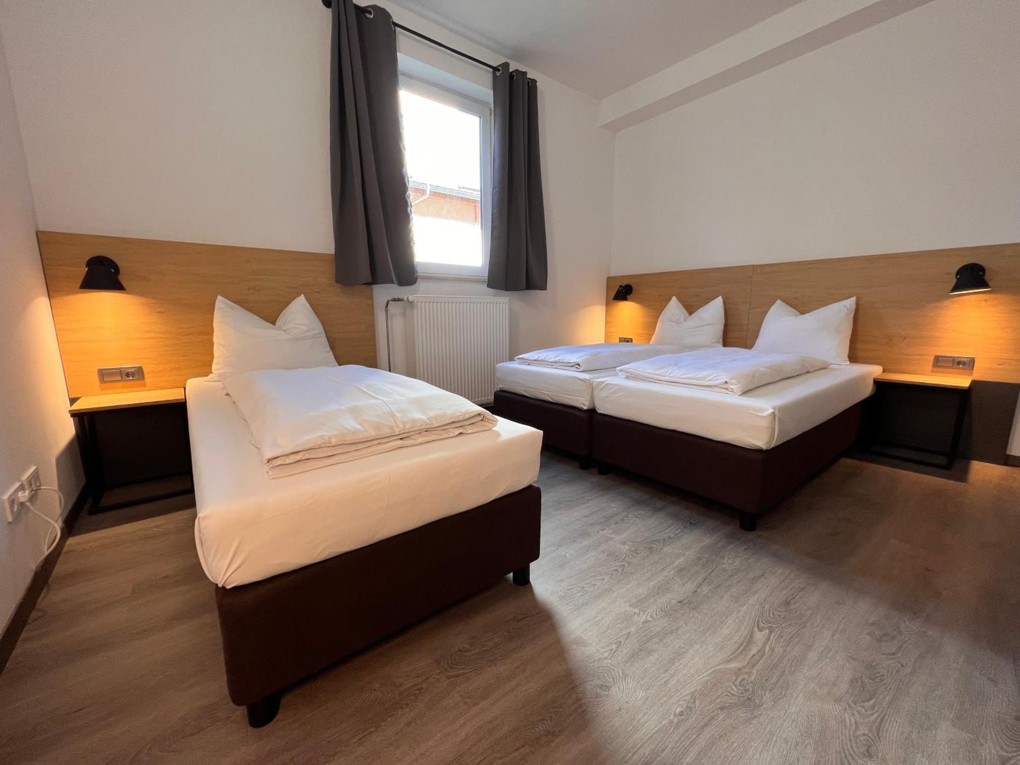 24Seven Apartments - Self Check-In Алтдорф Екстериор снимка